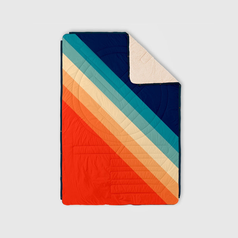 VOITED CloudTouch® Indoor/Outdoor Camping Blanket - Rainbow Blankets VOITED 
