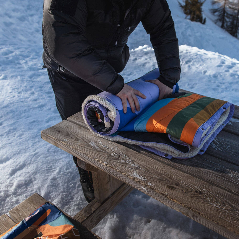 VOITED CloudTouch® Indoor/Outdoor Camping Blanket - Bubbly Forest Blankets VOITED 