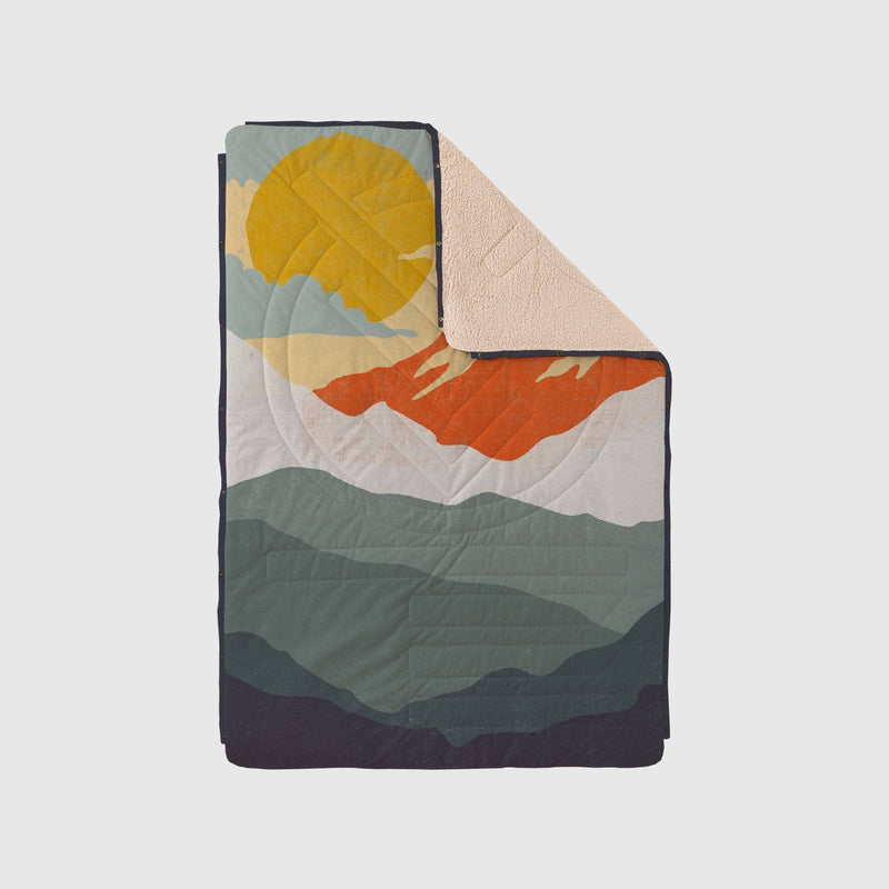 VOITED CloudTouch® Indoor/Outdoor Camping Blanket - Nomadnext Blankets VOITED 