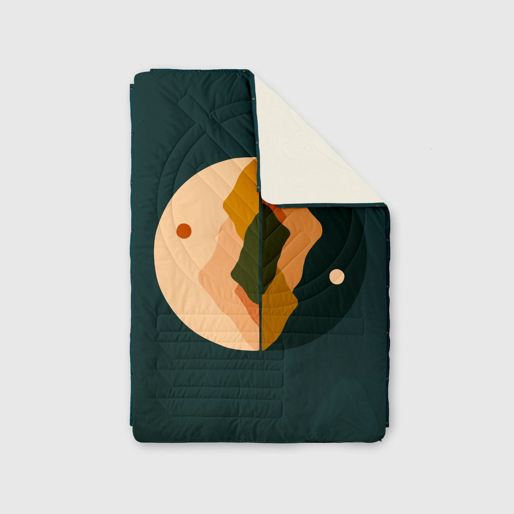 VOITED Fleece Outdoor Camping Blanket - Day & Night Blankets VOITED 