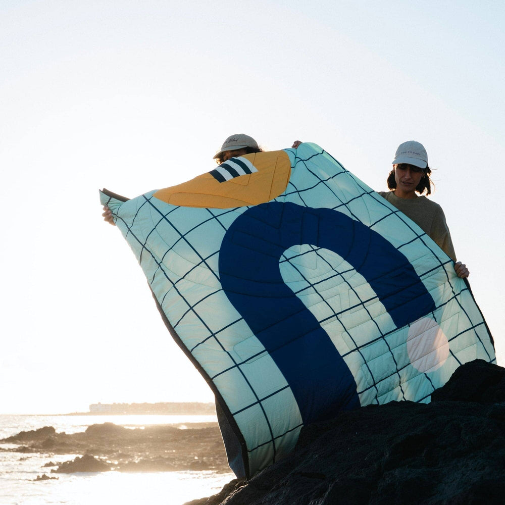 VOITED Fleece Outdoor Camping Blanket - Edeny Pool Blankets VOITED 