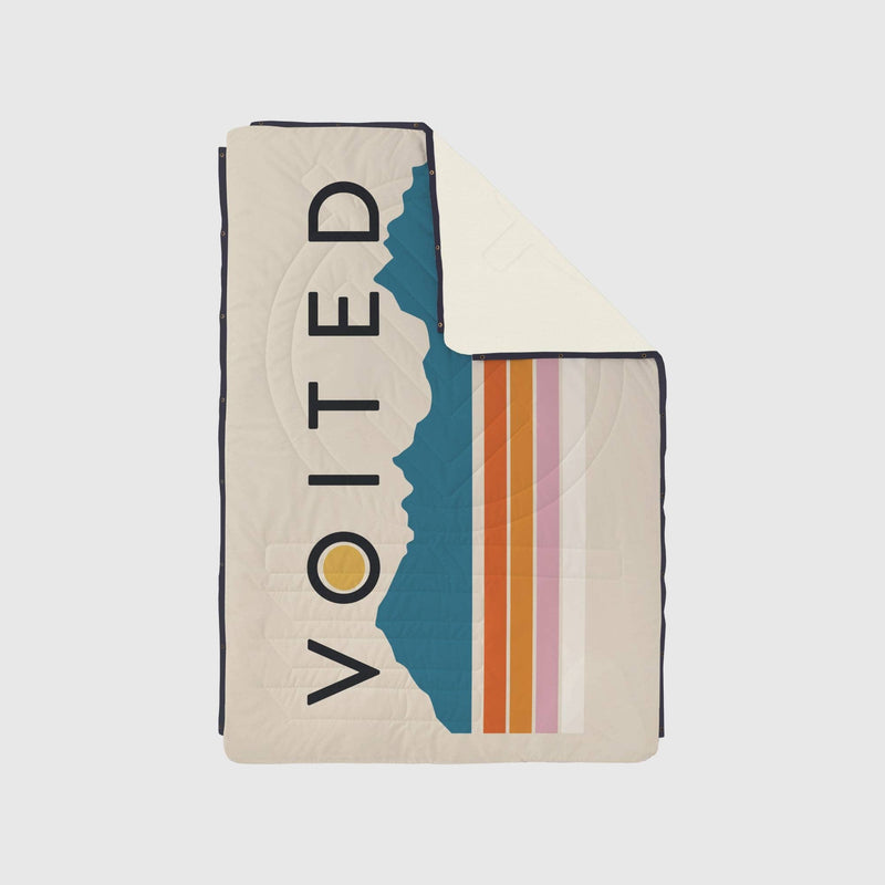 VOITED Fleece Outdoor Camping Blanket - Snowy Peak Blankets VOITED 