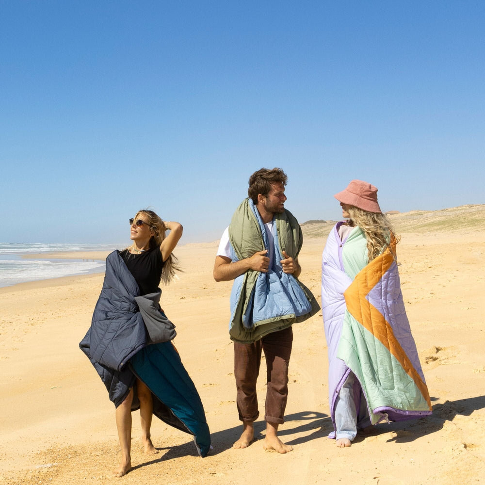 VOITED Recycled Ripstop Outdoor Camping Blanket - Olive/Mountain Spring Blankets VOITED 