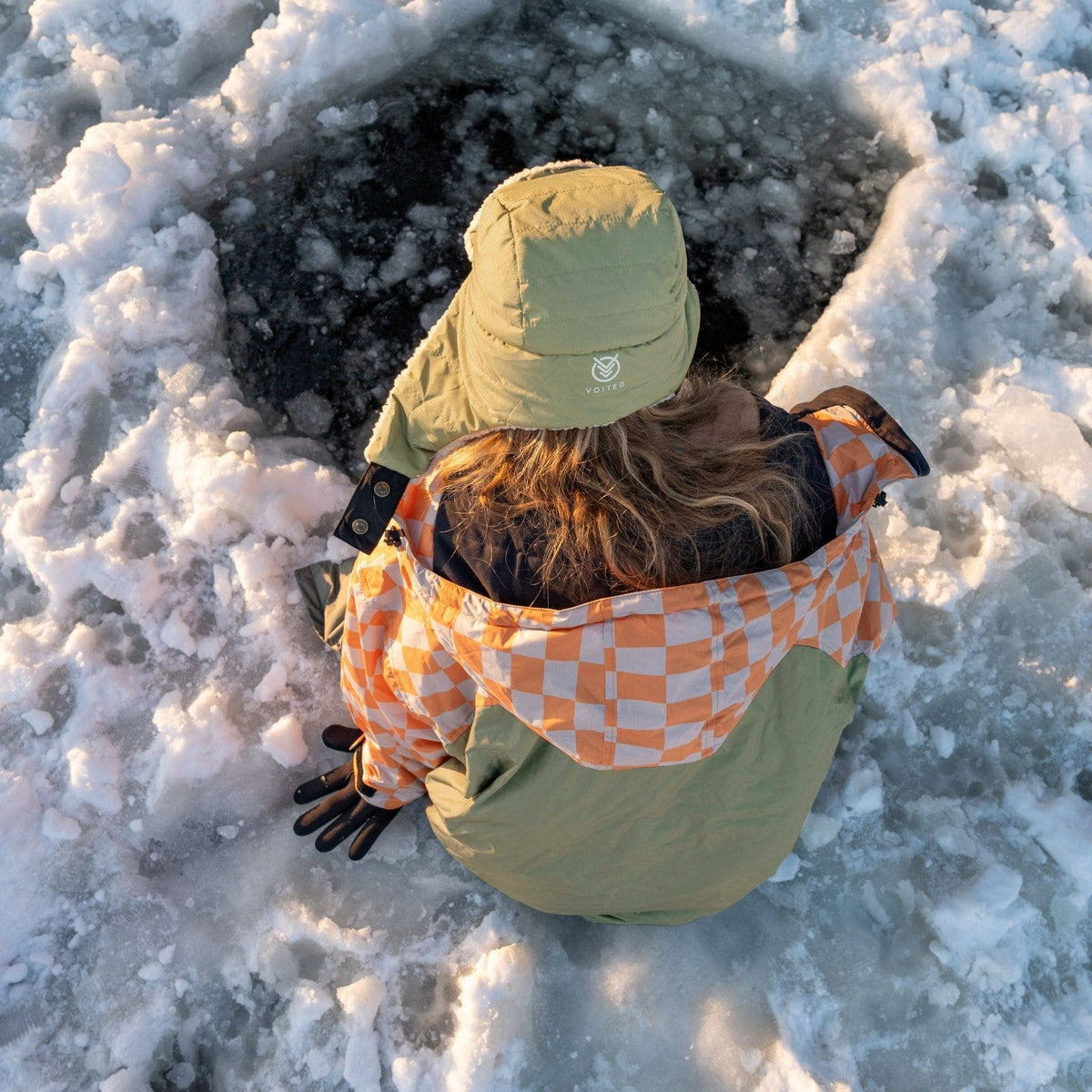 VOITED 3rd Edition Outdoor Changing Robe & Drycoat for Surfing, Camping, Vanlife & Wild Swimming - Suns Out Changewear VOITED 