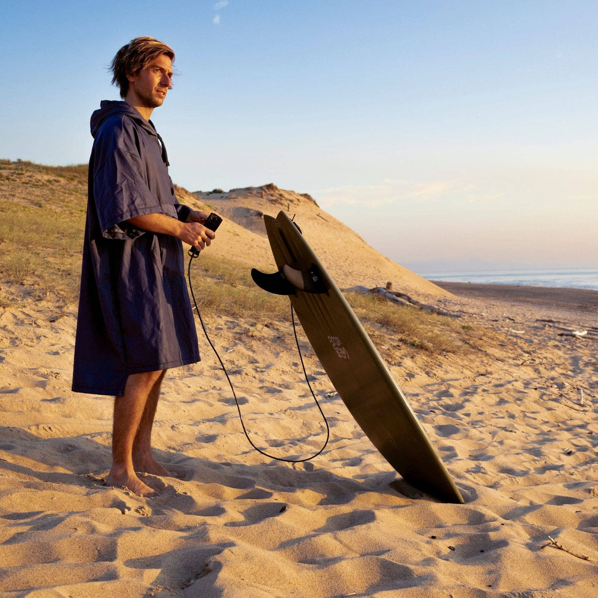 VOITED Micro Fleece Poncho - Ocean Navy/Ethno Changewear VOITED 