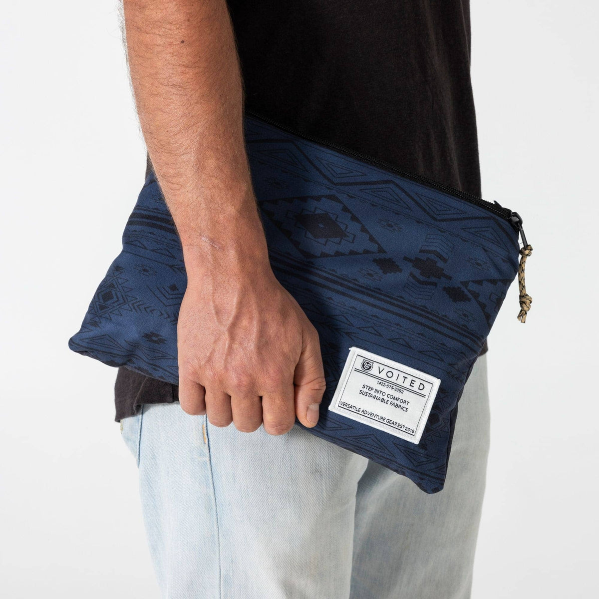 VOITED Micro Fleece Poncho - Ocean Navy/Ethno Changewear VOITED 