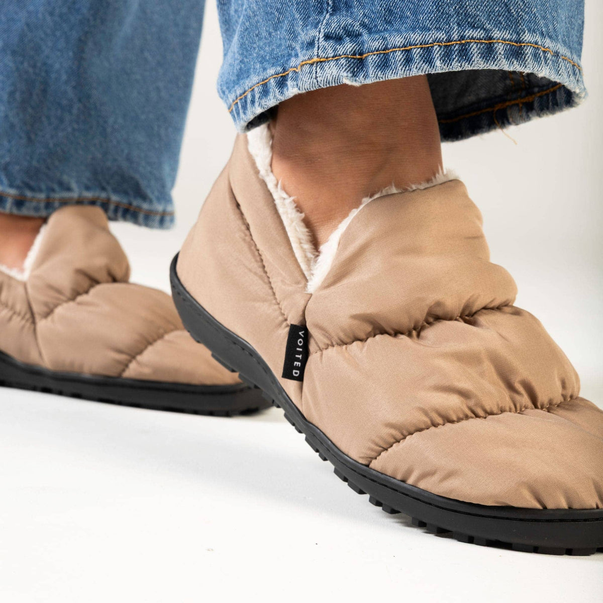 VOITED CloudTouch® Slippers - Lightweight, Indoor/Outdoor Fleece-Lined Camping Slippers - Mudstone Footwear VOITED 