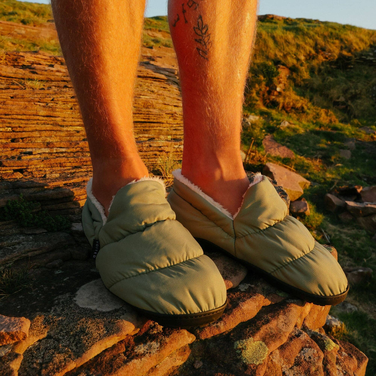 VOITED CloudTouch® Slippers - Lightweight, Indoor/Outdoor Fleece-Lined Camping Slippers - Sage Footwear VOITED 
