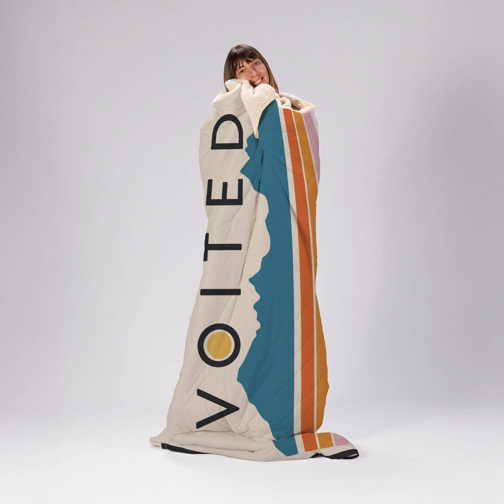 VOITED Queen CloudTouch® Indoor/Outdoor Camping Blanket - Snowy Peak Blankets VOITED 