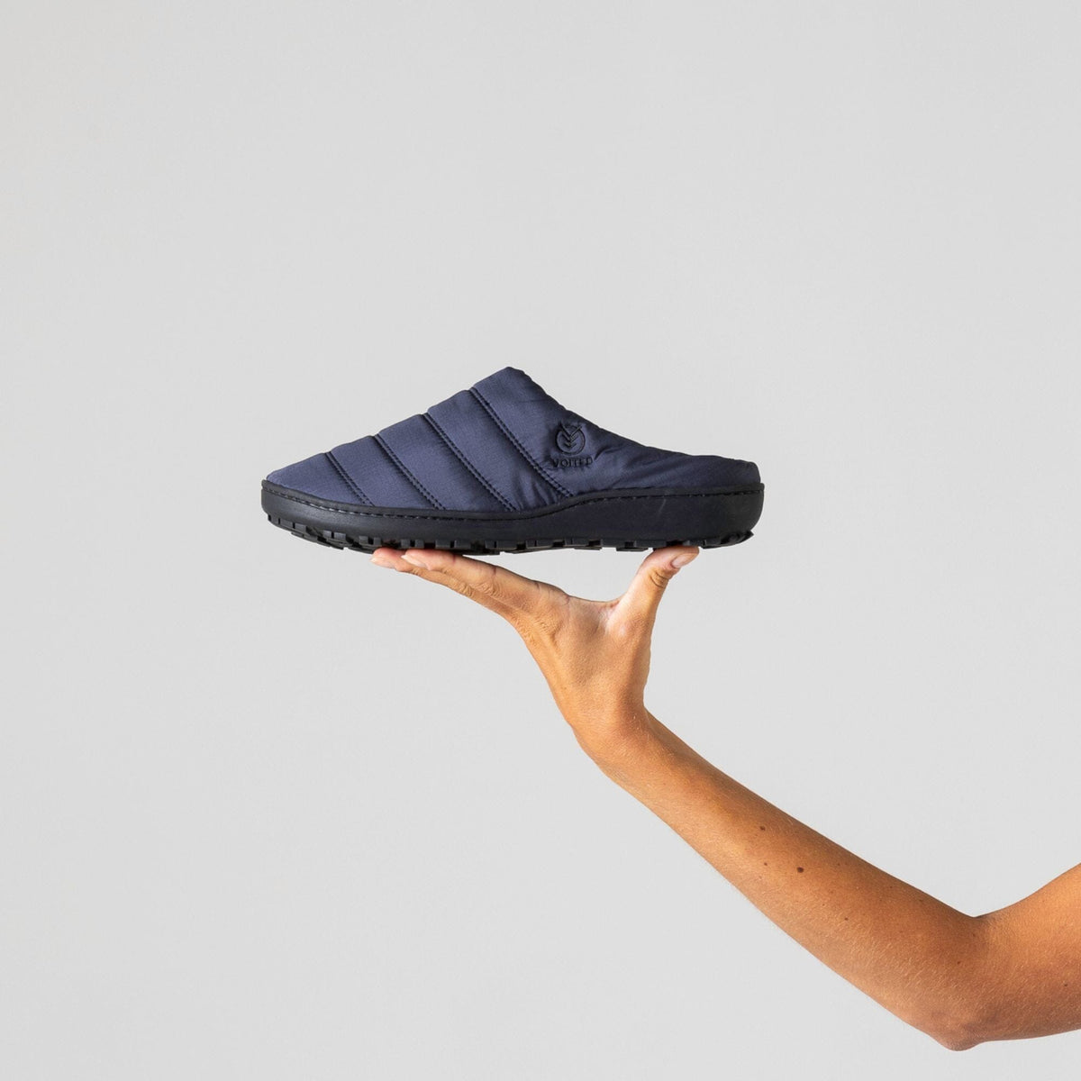 VOITED Soul Slipper - Lightweight, Indoor/Outdoor Camping Slippers - Graphite Footwear VOITED 