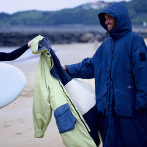 VOITED 2nd Edition Outdoor Changing Robe & Drycoat for Surfing, Camping, Vanlife & Wild Swimming - Ocean Navy Changewear VOITED 