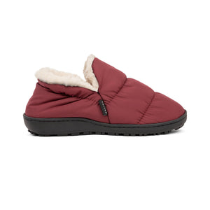VOITED CloudTouch® Slippers - Lightweight, Indoor/Outdoor Fleece-Lined Camping Slippers - Burgundy Footwear VOITED 